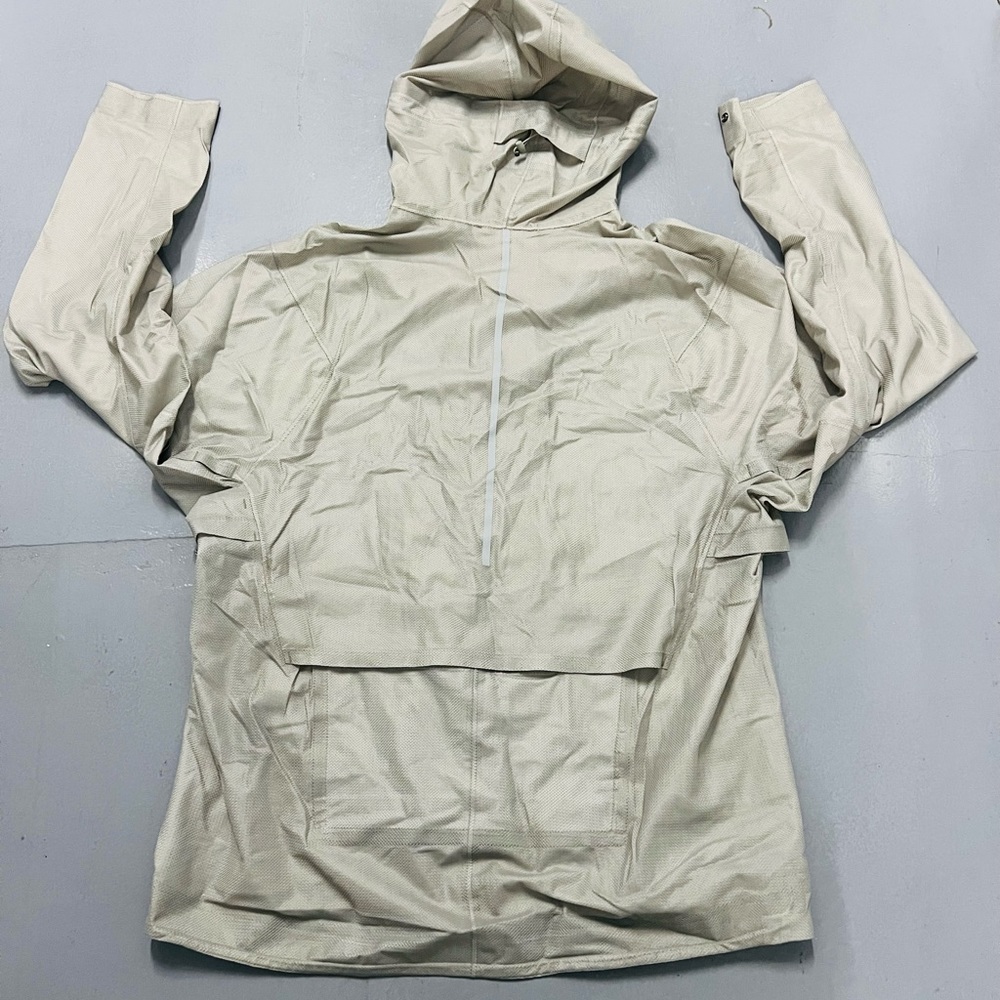 Lululemon the lab jacket size medium gray in excellent condition